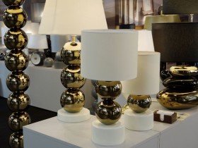 Collection of PERLA ceramic lamps in gold version